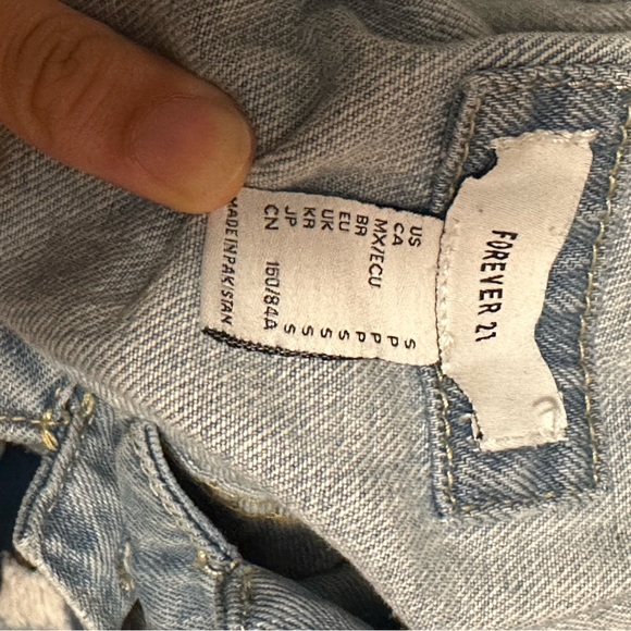 Forever 21 Jean Jacket - Picture 3 of 3